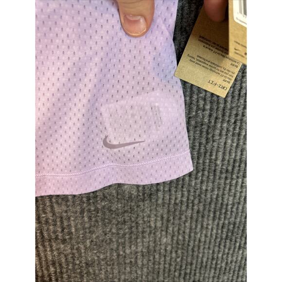 Nike One Womens Activewear Tank Top Size Large Purple Cropped Perforated Dri Fit - Picture 5 of 9